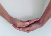 Bhairava Mudra: Meaning, How to Do It, Benefits, and Contradictions Bhairava Mudra: Meaning, How to Do It, Benefits, and Contradictions